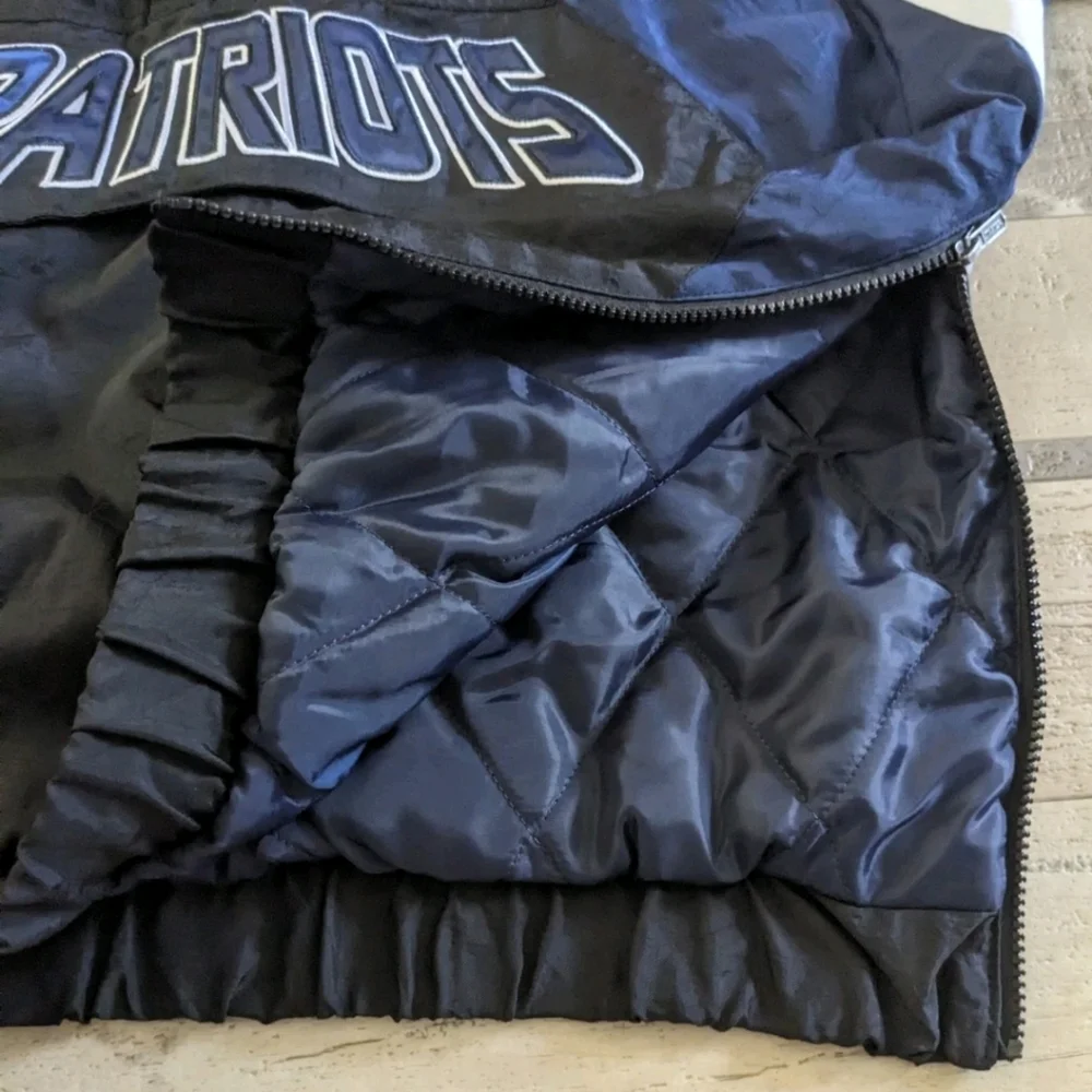 New England Patriots Starter NFL XL 1/2 Zip Puffer Pullover Jacket Excellent A+ - Picture 8 of 16
